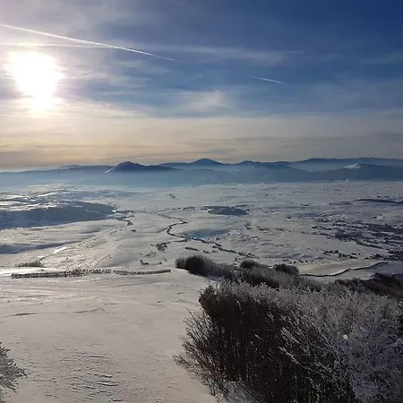 Centar Kraljica Kupres (Canton 10)