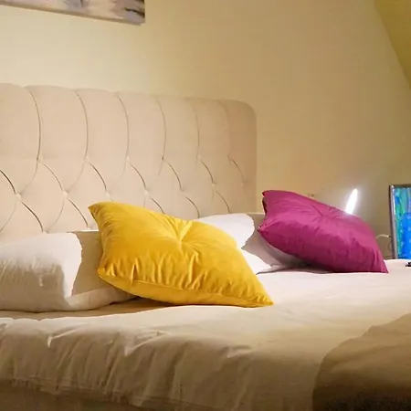 Centar Kraljica 3*